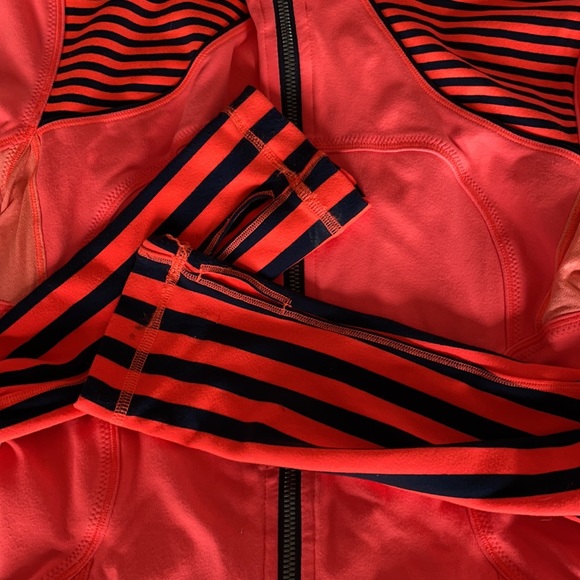 Lululemon sweater - Picture 5 of 6